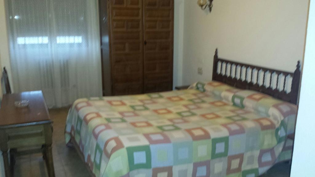 Hostal Botafumeiro Mota del Marques Екстер'єр фото
